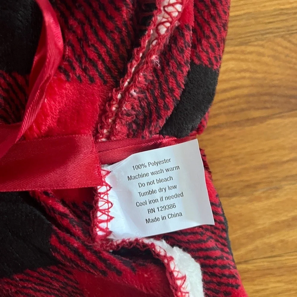 Hobby Lobby Red and Black Checkered Fleece Throw